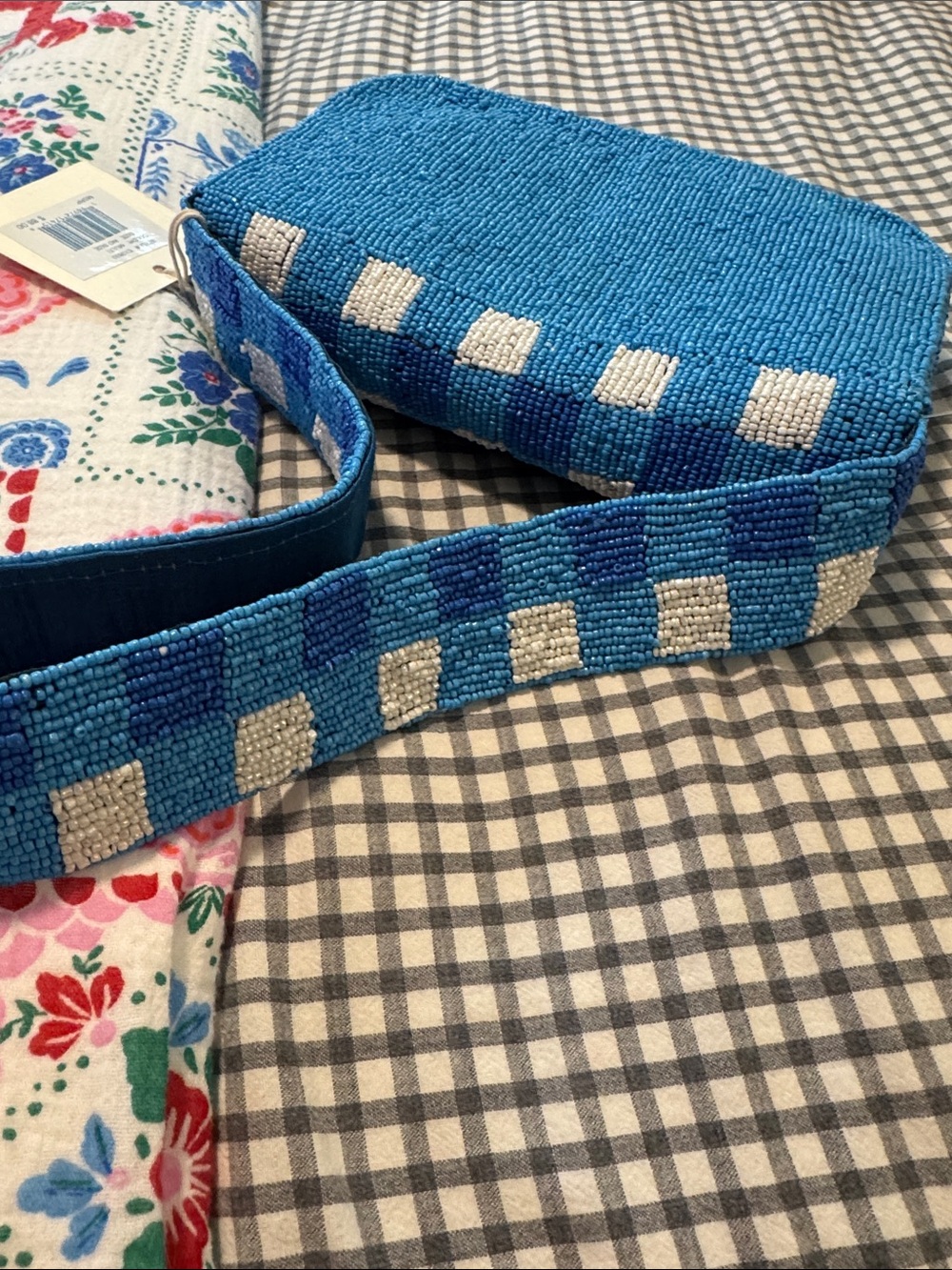 Blue Beaded Shoulder Bag with Red Lobster Motif - Picture 9 of 9